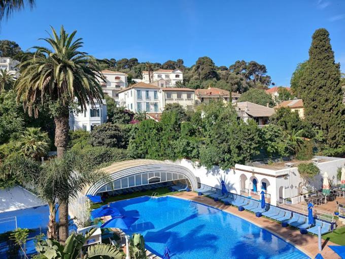 Hotel El Djazair El Mouradia Exteriör bild