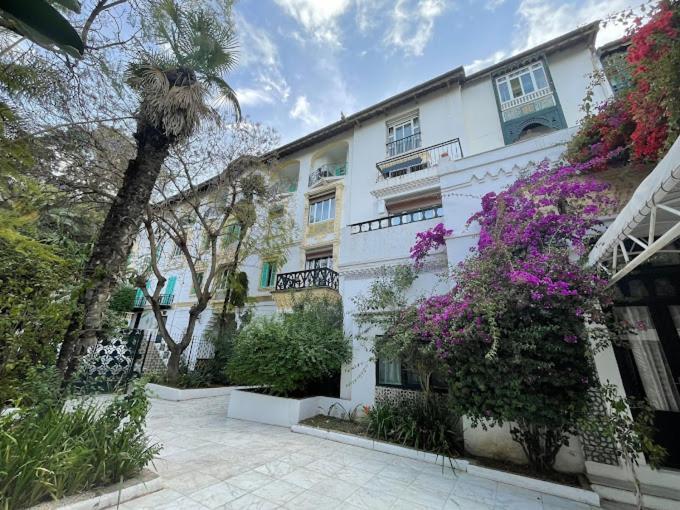 Hotel El Djazair El Mouradia Exteriör bild